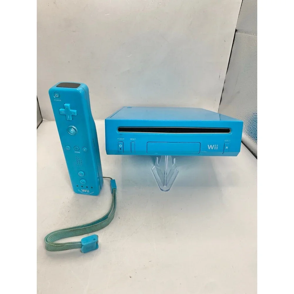 Rare Blue Nintendo Wii W/  Blue Controller & Nunchuck Complete Wires